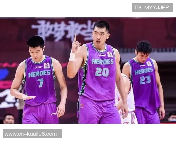 广州篮球队与深圳篮球队赛后分析灵活性表现及战术调整探讨